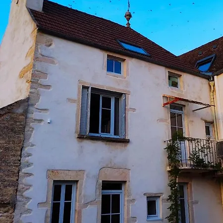 Nocleg ze śniadaniem Le 14 Faubourg Beaune (Cote d'Or)
