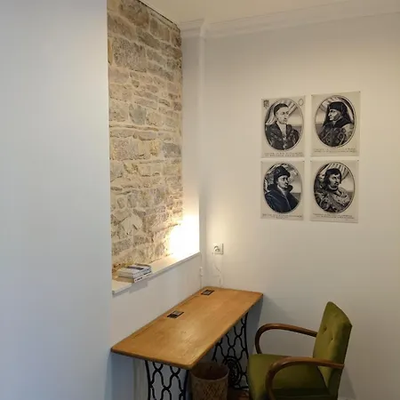 Nocleg ze śniadaniem Le 14 Faubourg Beaune (Cote d'Or)