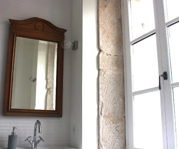 Le 14 Faubourg Bed and Breakfast